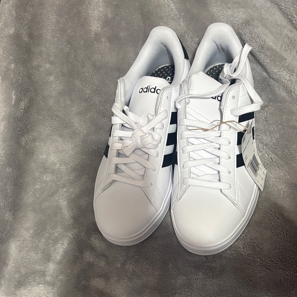 Adidas Women's White and Black Sneakers